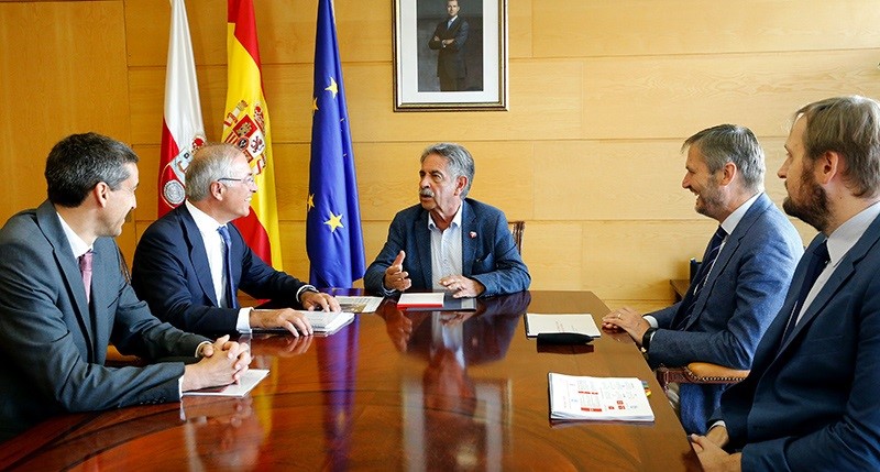 11:00.-Gobierno De Cantabria. El Presidente De Cantabria, Miguel Ángel Revilla, Se Reúne Con Representantes De La Empresa Viesgo. 29 Ago 19 | GOBIERNO DE CANTABRIA ep 1100-gobierno de cantabria el presidente de cantabria miguel angel revilla se reune con