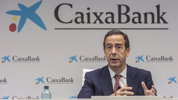 ep archivo   el consejero delegado de caixabank gonzalo gortazar en la presentacion de los 20240523160304