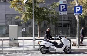 ep archivo   estacion de recarga de motos electricas en barcelona