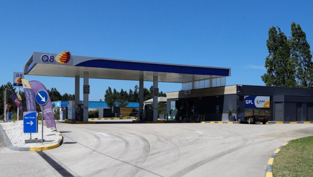 ep archivo   estacion de servicio de q8