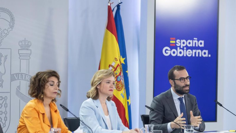 ep archivo i d la vicepresidenta primera y ministra de hacienda maria jesus montero la ministra ep archivo i d la vicepresidenta primera y ministra de hacienda maria jesus montero la ministra