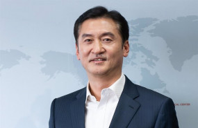 ep archivo   il taik jung nuevo presidente y consejero delegado de kumho tire