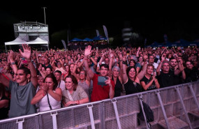 ep archivo   publico en uno de los conciertos del festival penon rock en santa cruz de tenerife