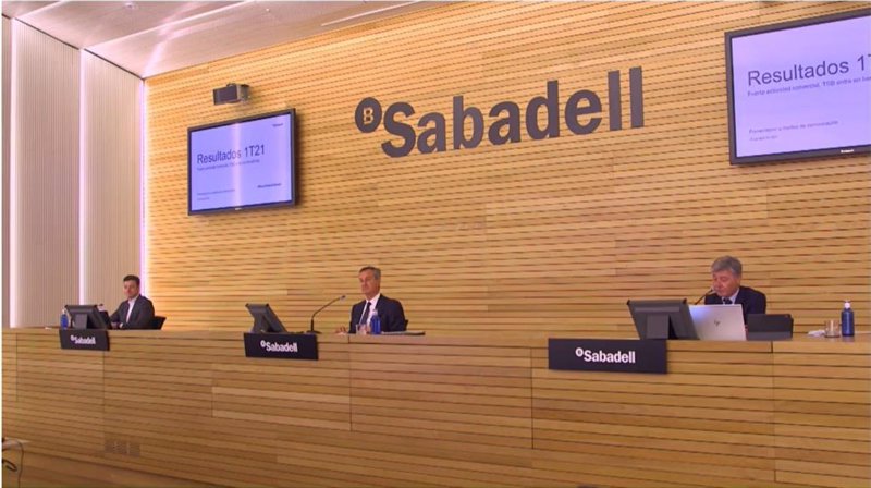 Sabadell prevé un beneficio de 670 millones y una rentabilidad superior al 6% en 2023