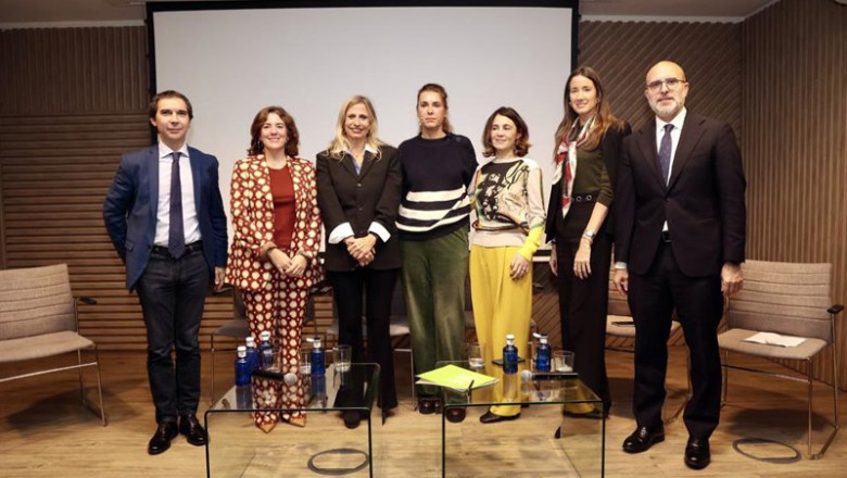 ep el instituto espanol de analistas presenta un informe sobre la union de ahorro e inversiones en ep el instituto espanol de analistas presenta un informe sobre la union de ahorro e inversiones en
