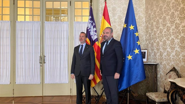 ep el presidente del parlament gabriel le senne y el presidente de exceltur y consejero delegado de ep el presidente del parlament gabriel le senne y el presidente de exceltur y consejero delegado de