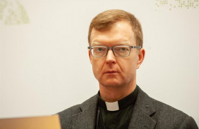 ep el sacerdote jesuita hans zollner