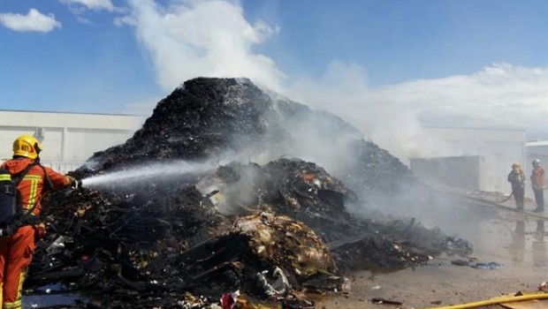 ep incendiouna navepicassent