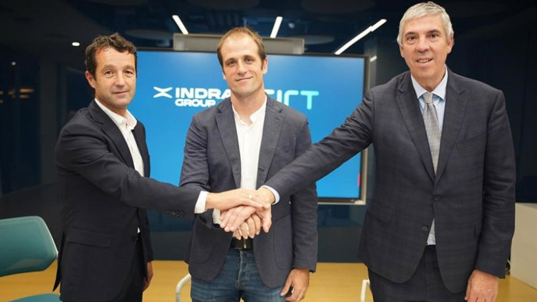 Firma del acuerdo entre Indra y Sirt | INDRA GROUP ep indra firma con sirt un acuerdo para aumentar capacidades de ciberdefensa y del espacio y crecer