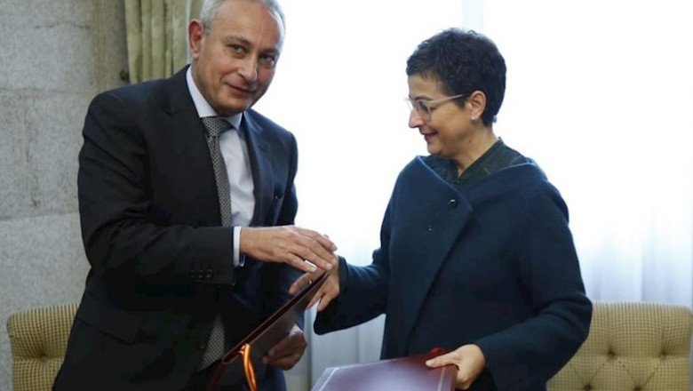 ep la ministra de asuntos exteriores ue y coperacion arancha gonzalez laya y el secretario general