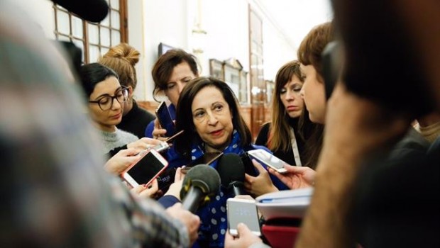 ep la portavoz socialista margarita robles haciendo declaraciones