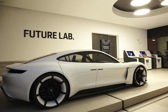 Porsche inaugura su primera 'Pop Up Store' en España | PORSCHE ep porsche inauguraprimera pop up store en espana