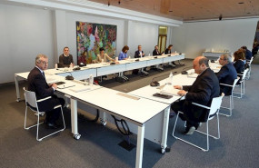 ep reunion del lehendakari inigo urkullu con todos los partidos para abordar la fecha de las