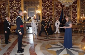 ep rey recibe las cartas credencialesla embajadoraaustralia