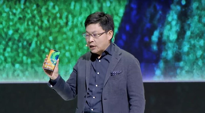 ep richard yu ceo del negocio de consumo presentando la serie mate 30