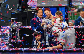 ep tom brady celebra junto a su hija la conquista de su sexta super bowl en 2019