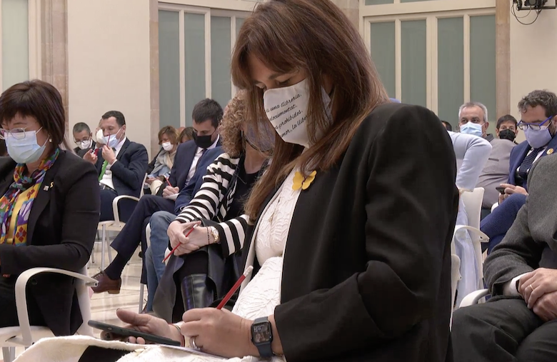 Laura Borràs, elegida presidenta del Parlament de Catalunya con 64 votos