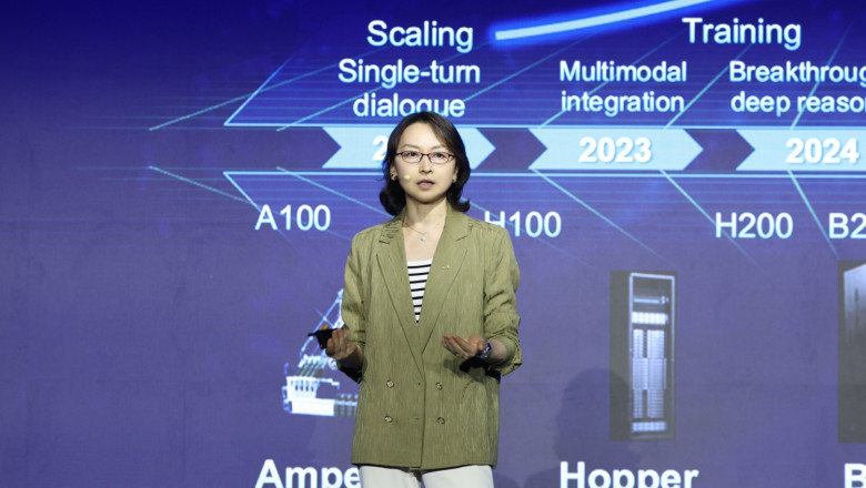 Cui Li, directora de transformación digital de ZTE, en el MWC Shanghai 2026: Desbloqueando valor y afrontando la incertidumbre en la era de la IA (PRNewsfoto/ZTE Corporation) zte cdo cui li at mwc shanghai 2026 unlocking value and embracing uncertainty in the ai era 1