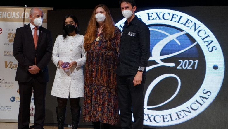 1643112643 premioram nalvarez 