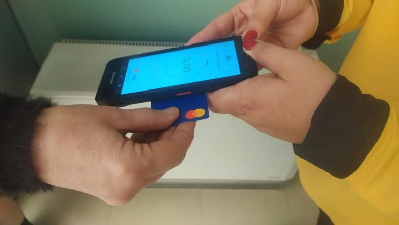 1648567696 worldline y softposeu llevan el pago contactless a la espa a vaciada de la mano de correos