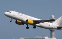 dl iag international consolidated airlines group iag vueling airbus a320 wikimedia public domain image ftse 100 min