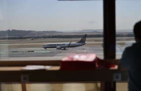 ep archivo   aviones de ryanair en el aeropuerto de madrid barajas adolfo suarez durante la huelga