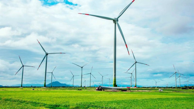 ep archivo   tempos energia subraya que las tecnologias limpias sobrepasan a las de gas en mas de