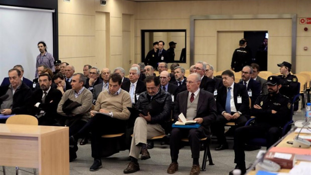 ep banquillo del juicio por la salida a bolsa de la entidad en 2011 que se celebra en la audiencia