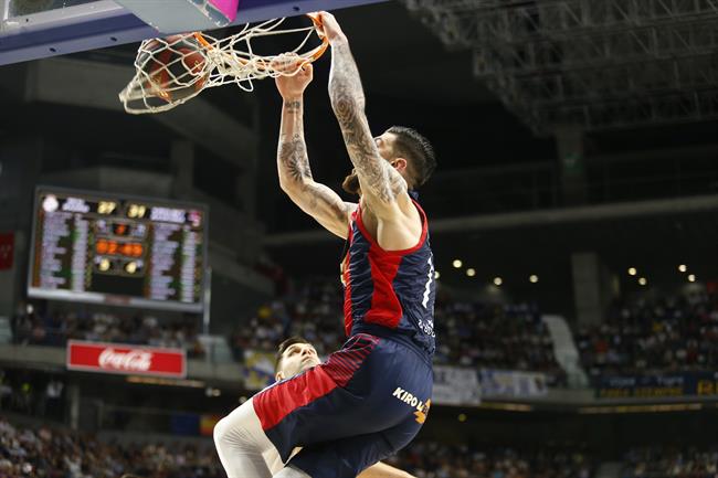 El Baskonia se adelanta al Real Madrid | ACB PHOTO/E. COBOS ep baskoniaadelantareal madrid