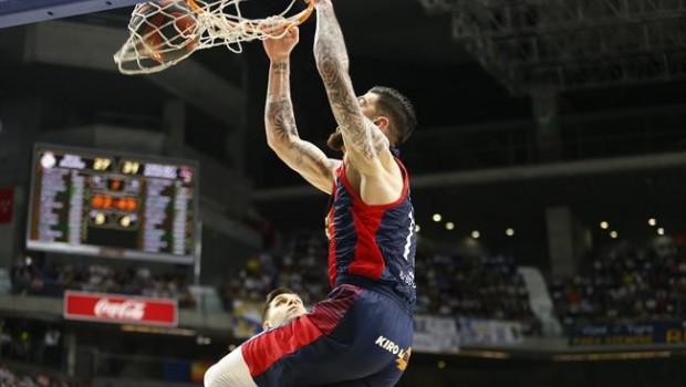 El Baskonia se adelanta al Real Madrid | ACB PHOTO/E. COBOS ep baskoniaadelantareal madrid