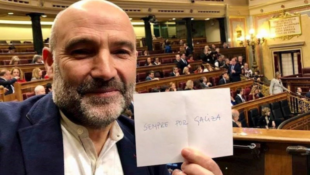 ep el diputado del bng en el congreso nestor rego se abstiene en la votacion a batet para la