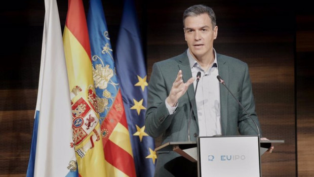 ep el presidente del gobierno pedro sanchez interviene en un encuentro con jovenes sobre vivienda en