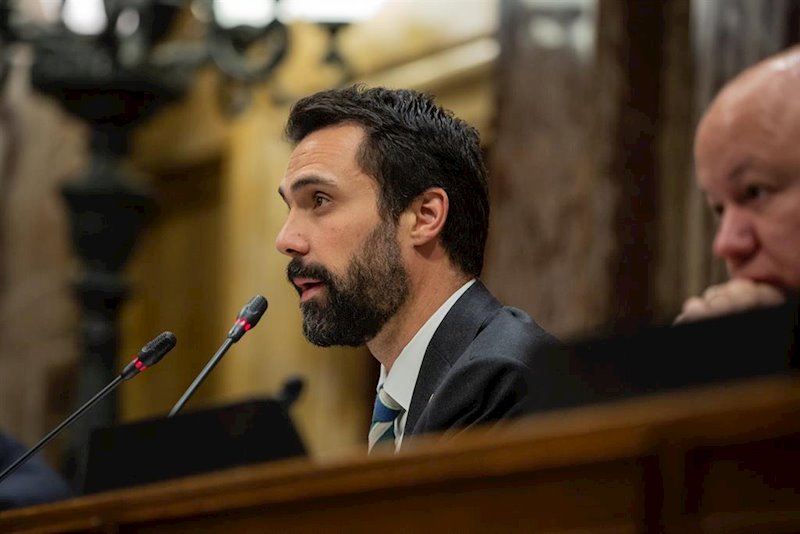 ep el presidente del parlamento de cataluna roger torrent interviene en una sesion plenaria