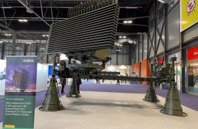 ep el radar lanza 3d desarrollado por indra en feindef la feria que engloba el sector de la defensa
