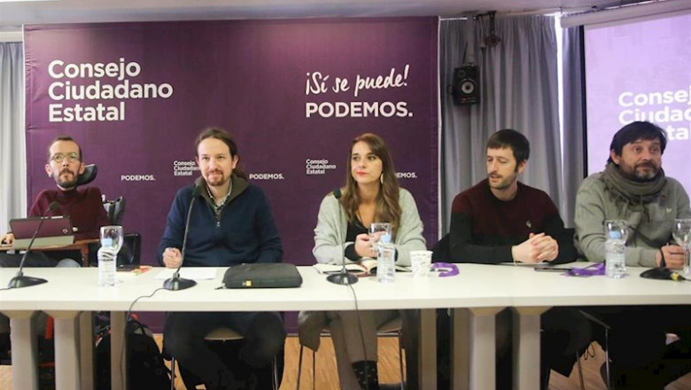 ep el secretario general de podemos pablo iglesias junto a los dirigentes pablo echenique noelia