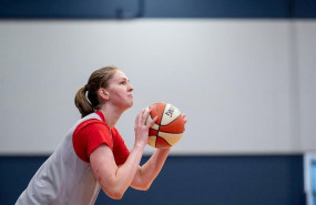 ep emma meesseman en un entrenamiento con washington mystics