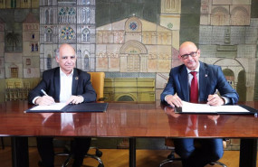 ep firma del acuerdo entre representates de ambas entidades