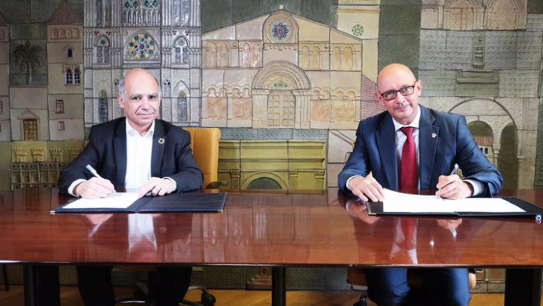 ep firma del acuerdo entre representates de ambas entidades ep firma del acuerdo entre representates de ambas entidades