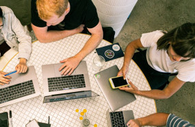 ep id digital school lanza su escuela tecnologica id bootcamps