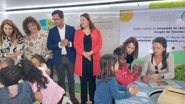 ep la consejera de agricultura carmen crespo visita la escuela infantil sol de portocarrero de el ep la consejera de agricultura carmen crespo visita la escuela infantil sol de portocarrero de el