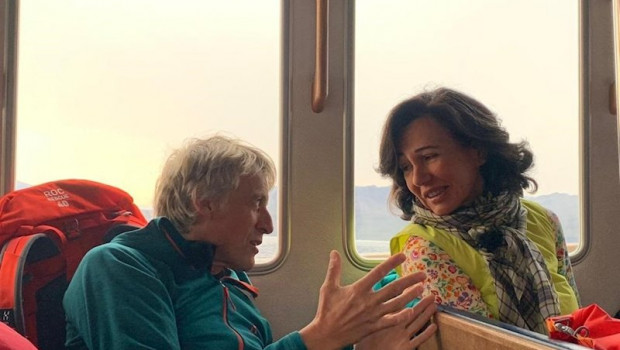 ep la presidente de banco santander ana botin junto a jesus calleja