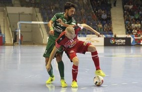 ep miguelin jugadorelpozo murcia eric martel del ca osasuna magna