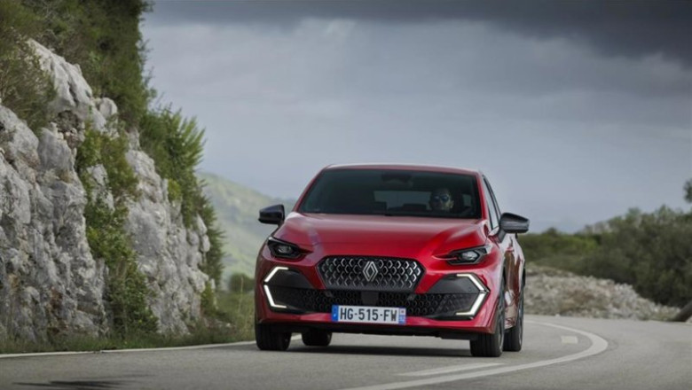 ep renault clio el segundo modelo de coche mas vendido en espana