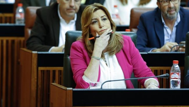 ep susana diaz escuchaintervencionjuanma morenoparlamento