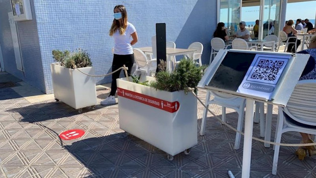 ep terraza en el paseo maritimo de valencia en fase 1