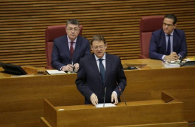 ep ximo puig en la tribuna de les corts