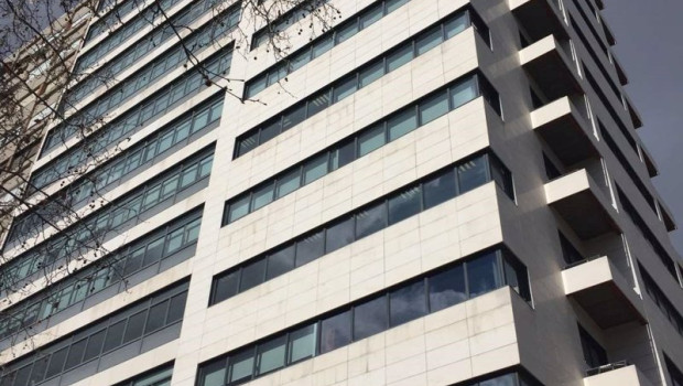 ep archivo edificio de oficinas en la avenida general peron 27 ep archivo edificio de oficinas en la avenida general peron 27