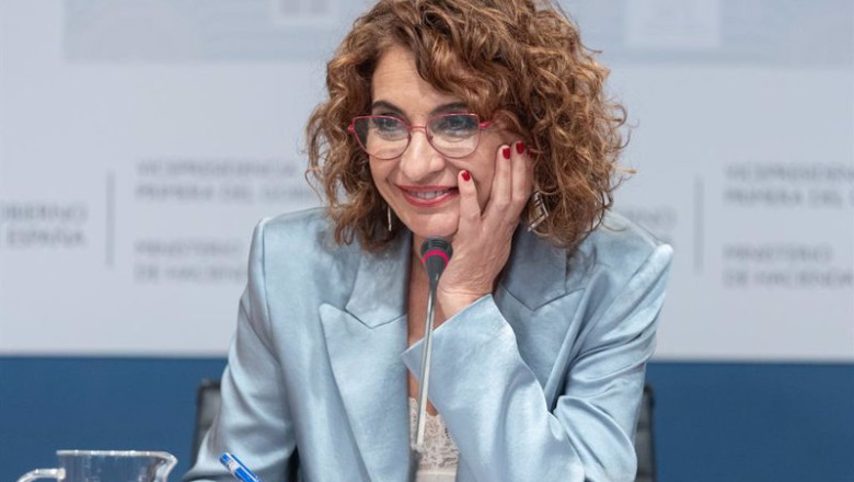 ep archivo la vicepresidenta primera y ministra de hacienda maria jesus montero durante una rueda ep archivo la vicepresidenta primera y ministra de hacienda maria jesus montero durante una rueda
