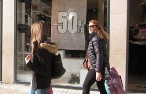 ep comercio rebajas malaga joven bolsas compras shoppping