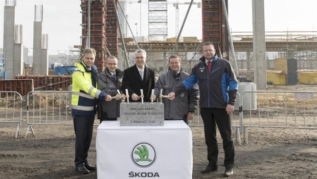 ep construccionun nuevo tallerpinturamlada boleslav republica checa